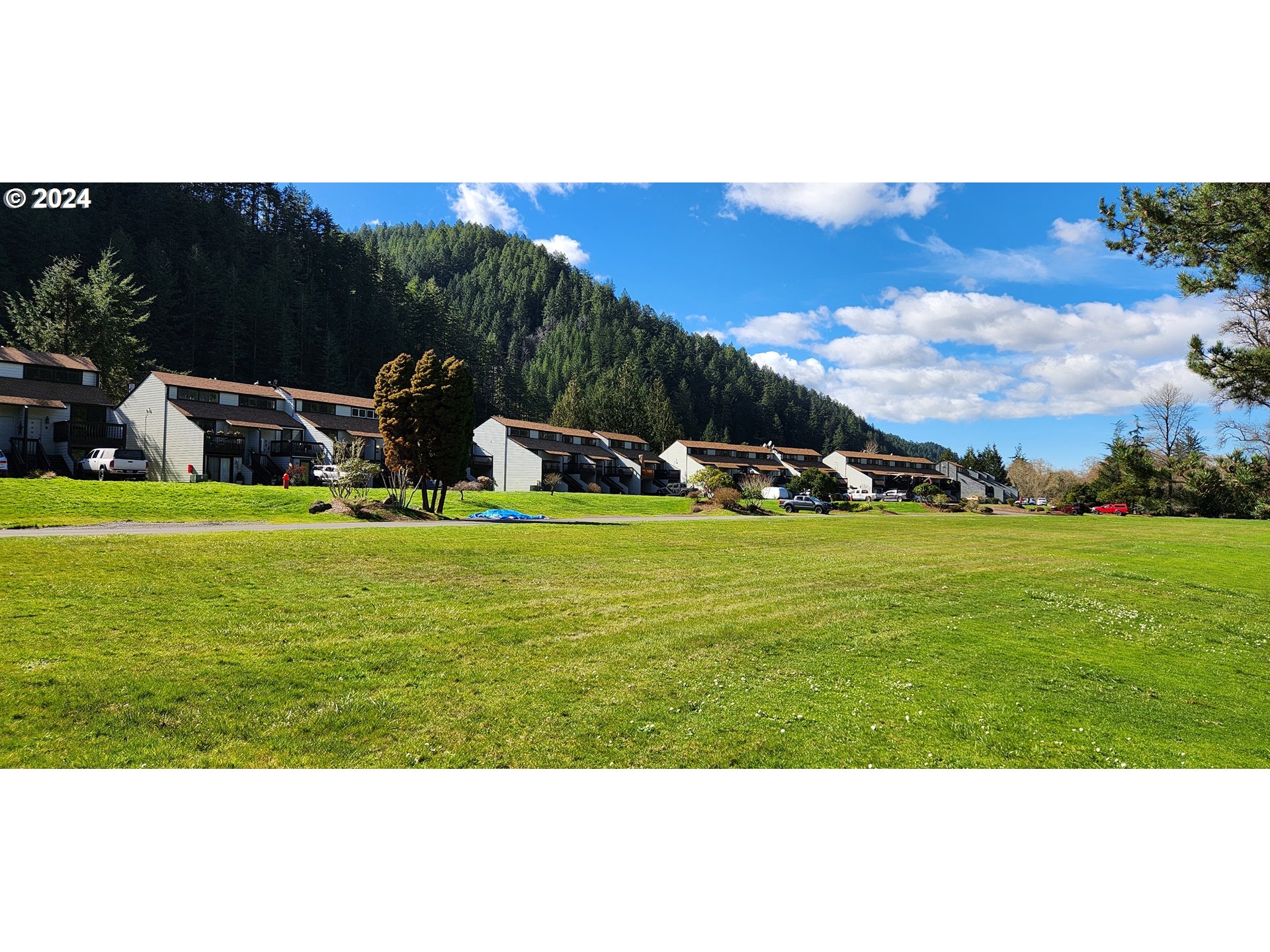 43605 Highway 38, Unit 10 Reedsport, OR 97467 - Photo 2 of 36 Gallery Image 2