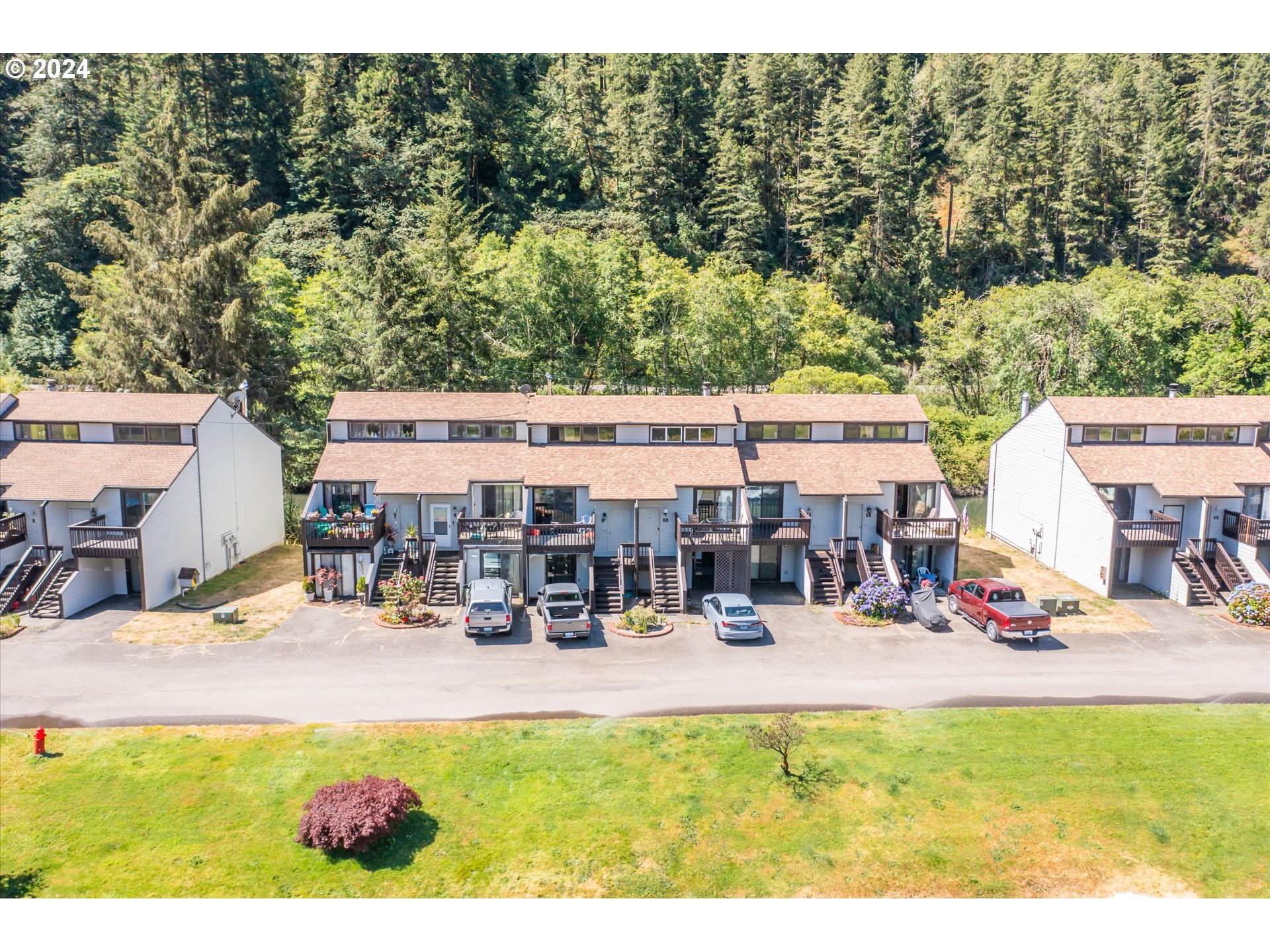 43605 Highway 38, Unit 10 Reedsport, OR 97467 - Photo 3 of 36 Gallery Image 3