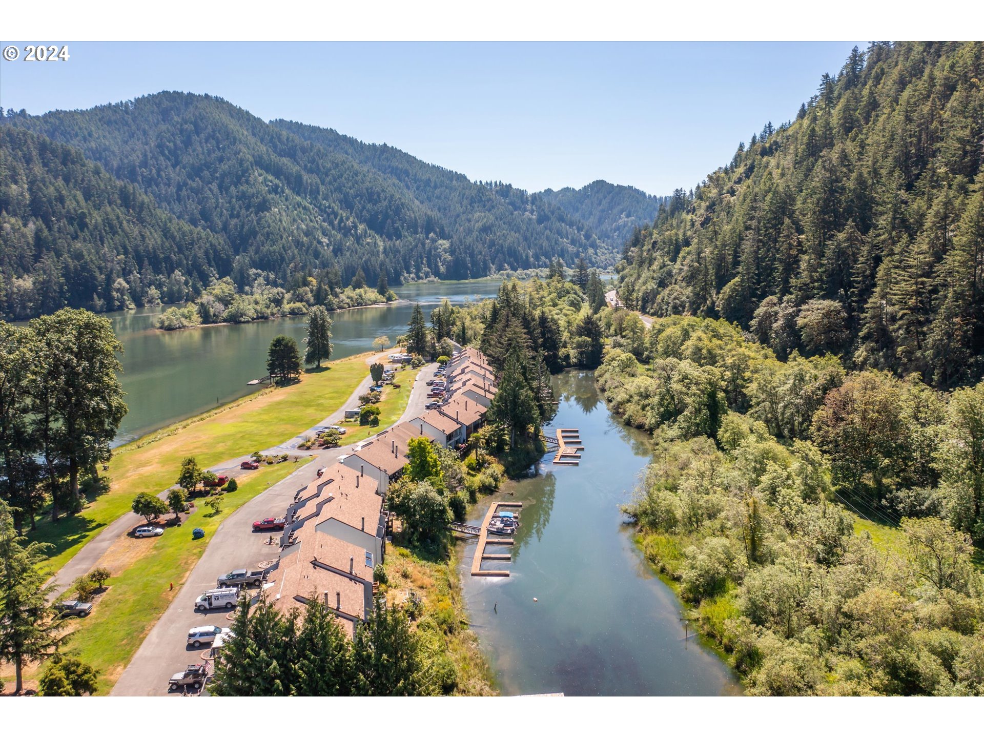 43605 Highway 38, Unit 10 Reedsport, OR 97467 - Photo 8 of 36 Gallery Image 8