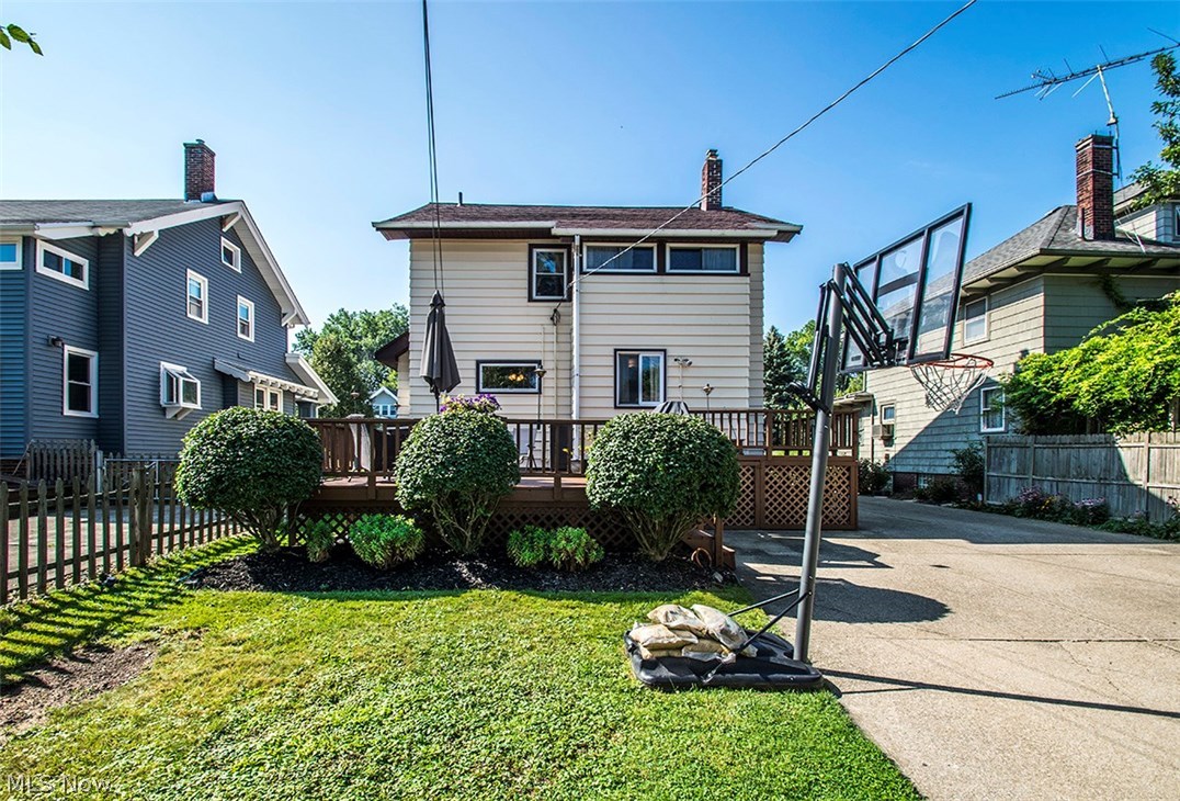 16700 West Park Road Cleveland, OH 44111 - Photo 7 of 35 Gallery Image 7