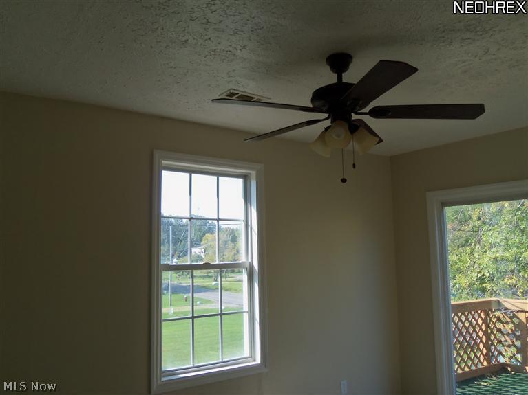 3911 Dunton Road Lorain, OH 44055 - Photo 13 of 24 Gallery Image 13