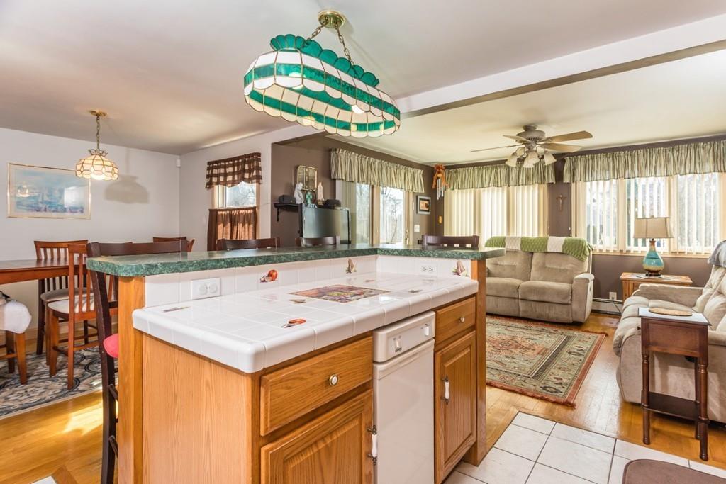 52 Appleton Street Saugus, MA 01906 - Photo 11 of 42 Gallery Image 11