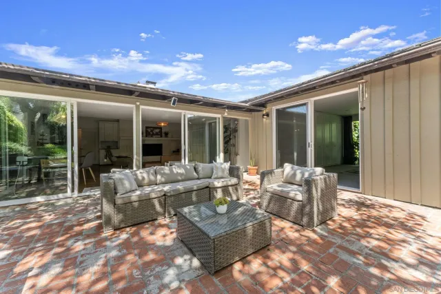 $17,900 | 2315 Avenida De La Playa, La Jolla, CA 92037