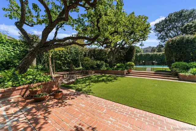 $17,900 | 2315 Avenida De La Playa, La Jolla, CA 92037