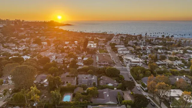 $17,900 | 2315 Avenida De La Playa, La Jolla, CA 92037