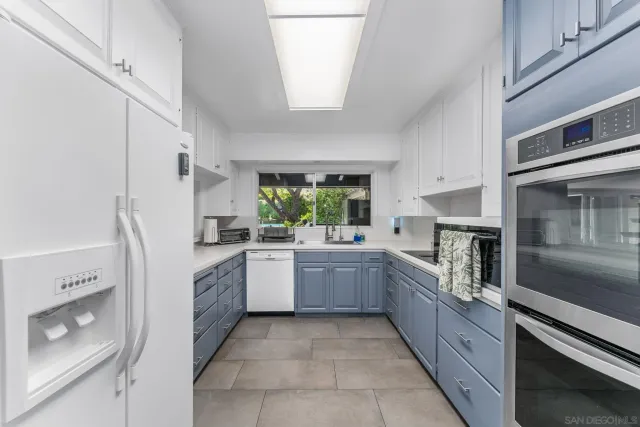 $17,900 | 2315 Avenida De La Playa, La Jolla, CA 92037