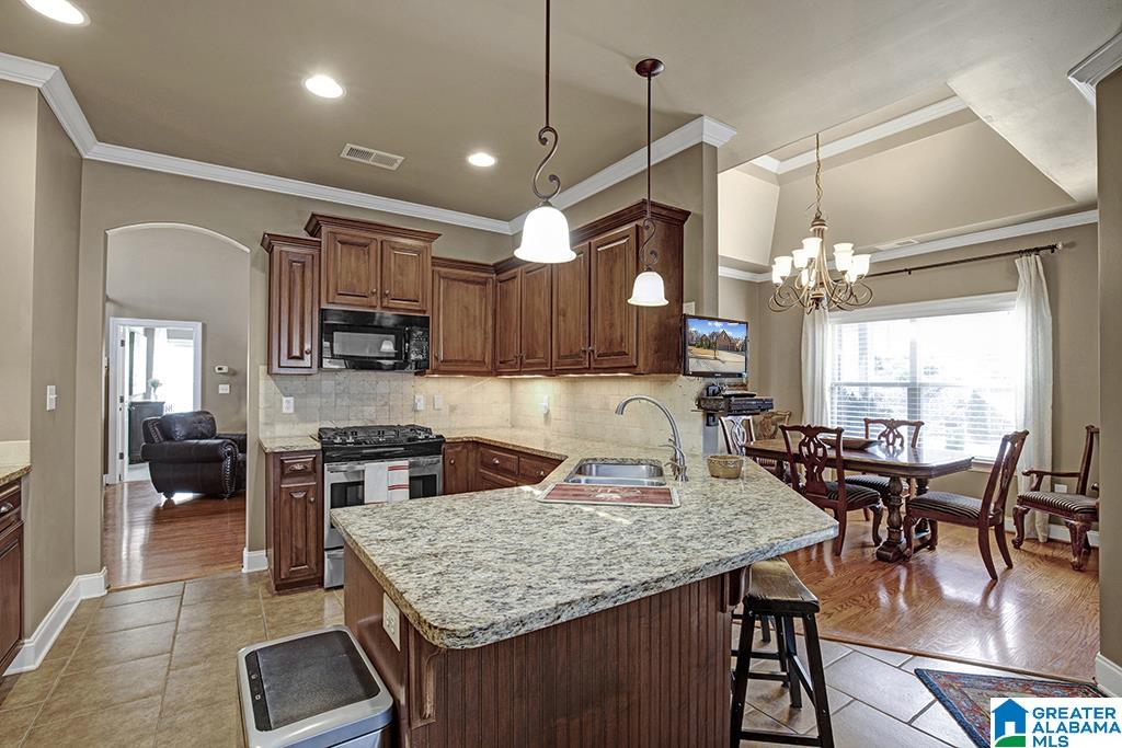 257 Macallan Drive Pelham, AL 35124 - Photo 10 of 28
