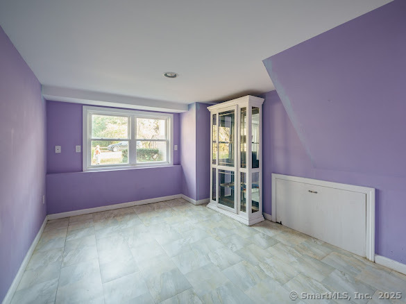 847 Glenbrook Road Orange, CT 06477 - Photo 18 of 36