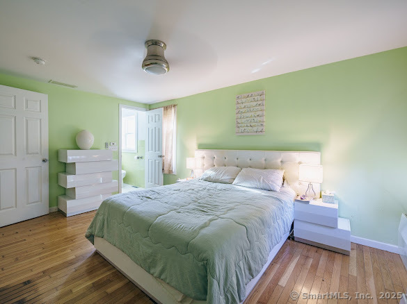 847 Glenbrook Road Orange, CT 06477 - Photo 19 of 36