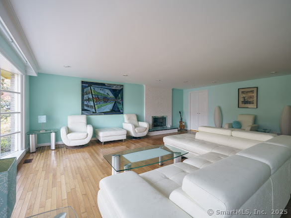 847 Glenbrook Road Orange, CT 06477 - Photo 27 of 36