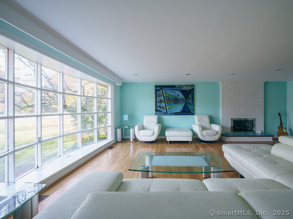 847 Glenbrook Road Orange, CT 06477 - Photo 28 of 36