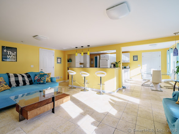 847 Glenbrook Road Orange, CT 06477 - Photo 9 of 36