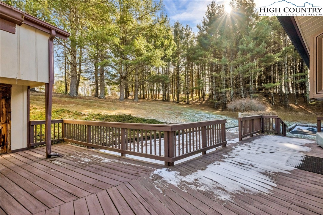 1324 Ripshin Road Troutdale, VA 24378 - Photo 18 of 47