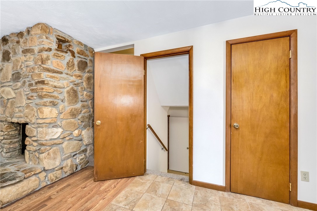 1324 Ripshin Road Troutdale, VA 24378 - Photo 20 of 47 a view of an empty room