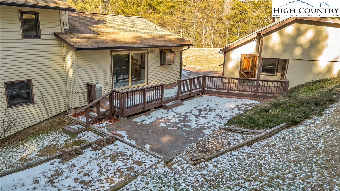 1324 Ripshin Road Troutdale, VA 24378 - Photo 5 of 47 a view of a house with a window