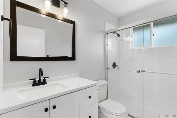 $4,000 | 2903 West 39th Avenue, Denver, CO 80211