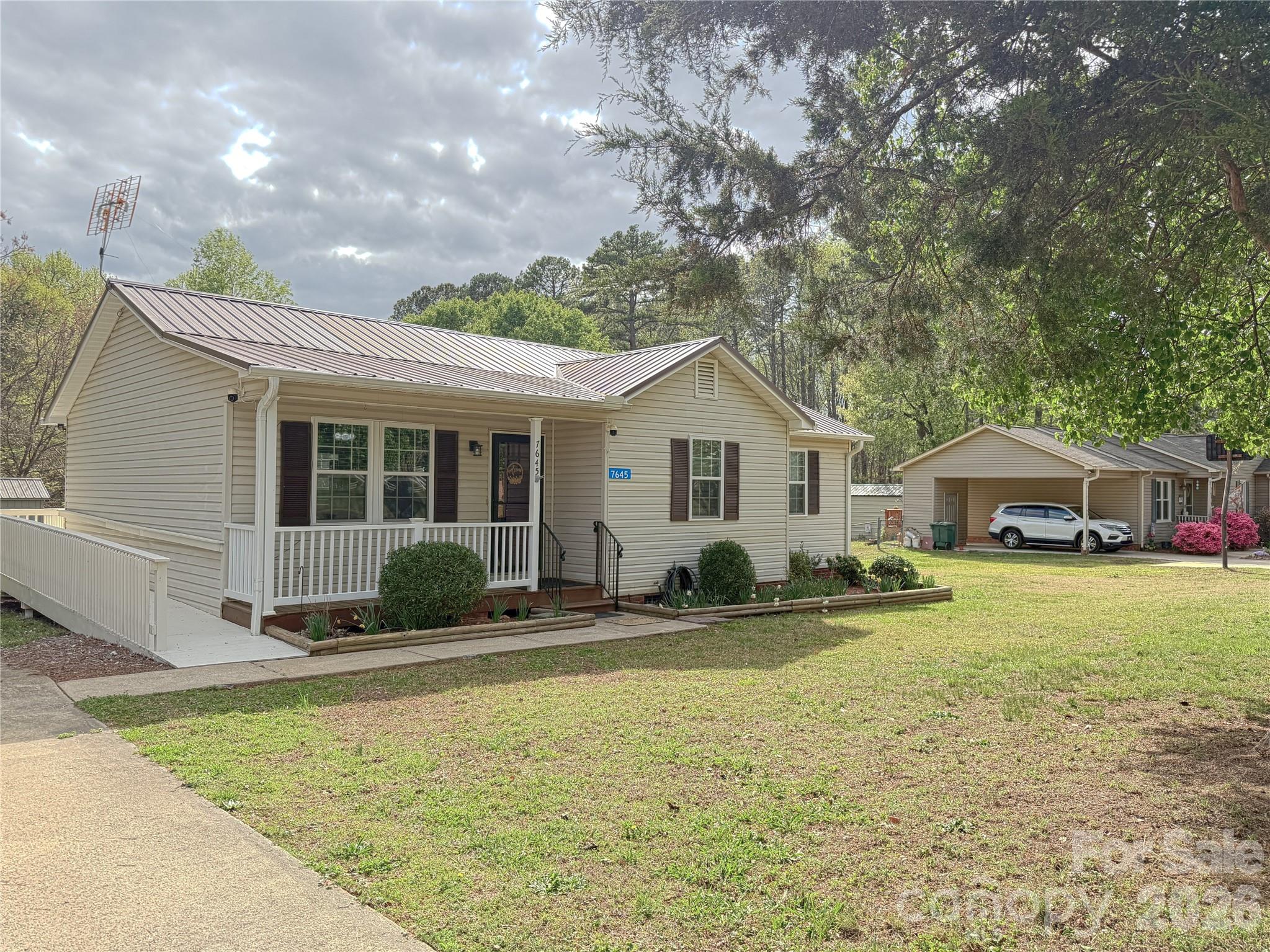 7645 Bringle Ferry Road Salisbury, NC 28146 - Photo 3 of 22