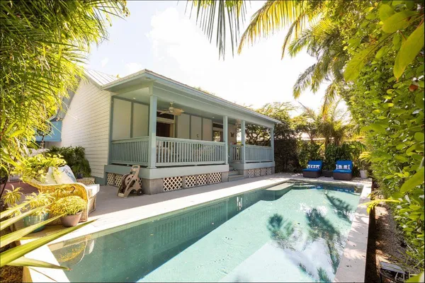 $1,600,000 | 1525 Von Phister Street, Key West, FL 33040