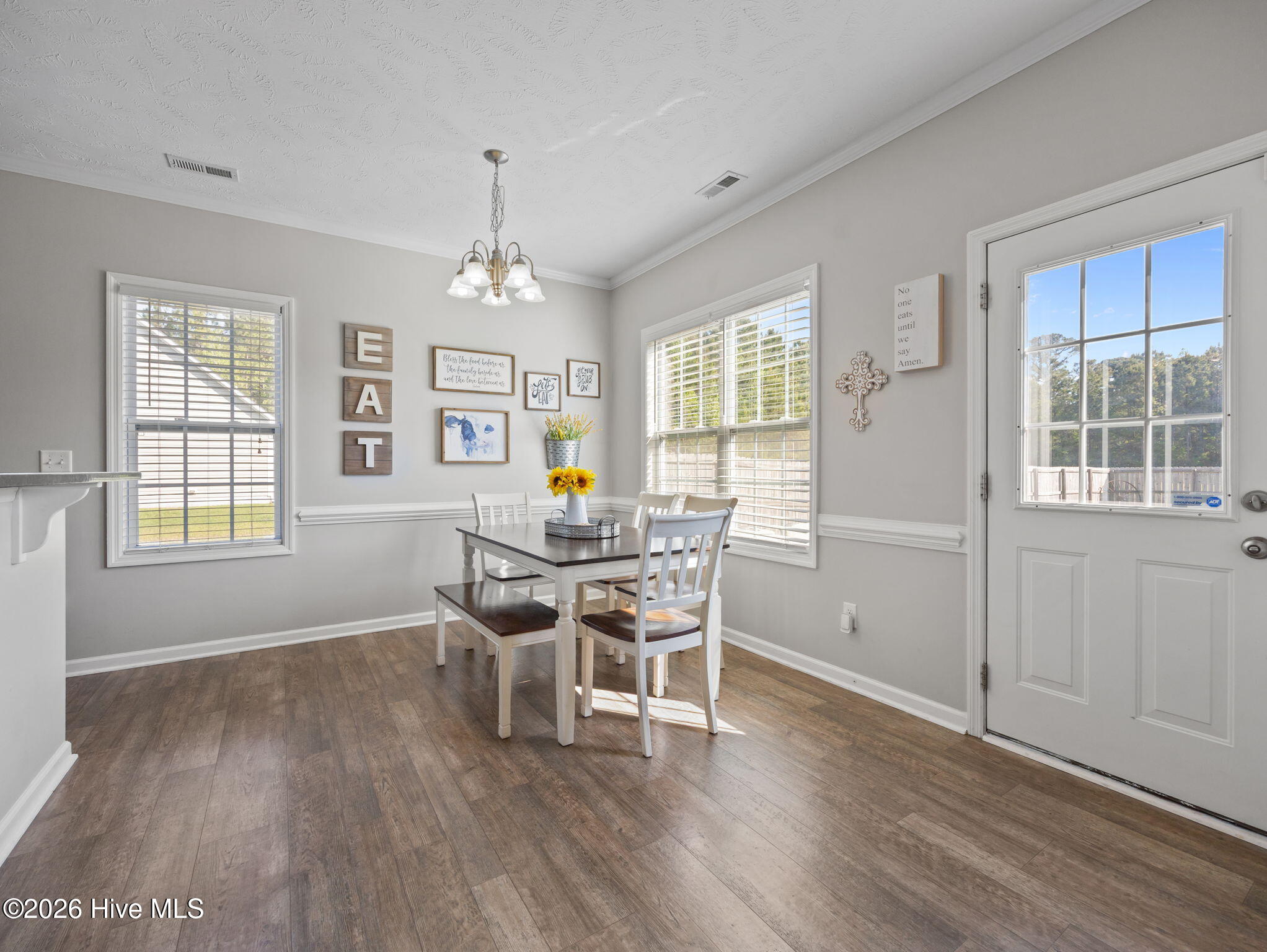 105 Sparrows Point Lane Jacksonville, NC 28540 - Photo 13 of 50 7-web-or-mls-105 Sparrows Point Ln. 10