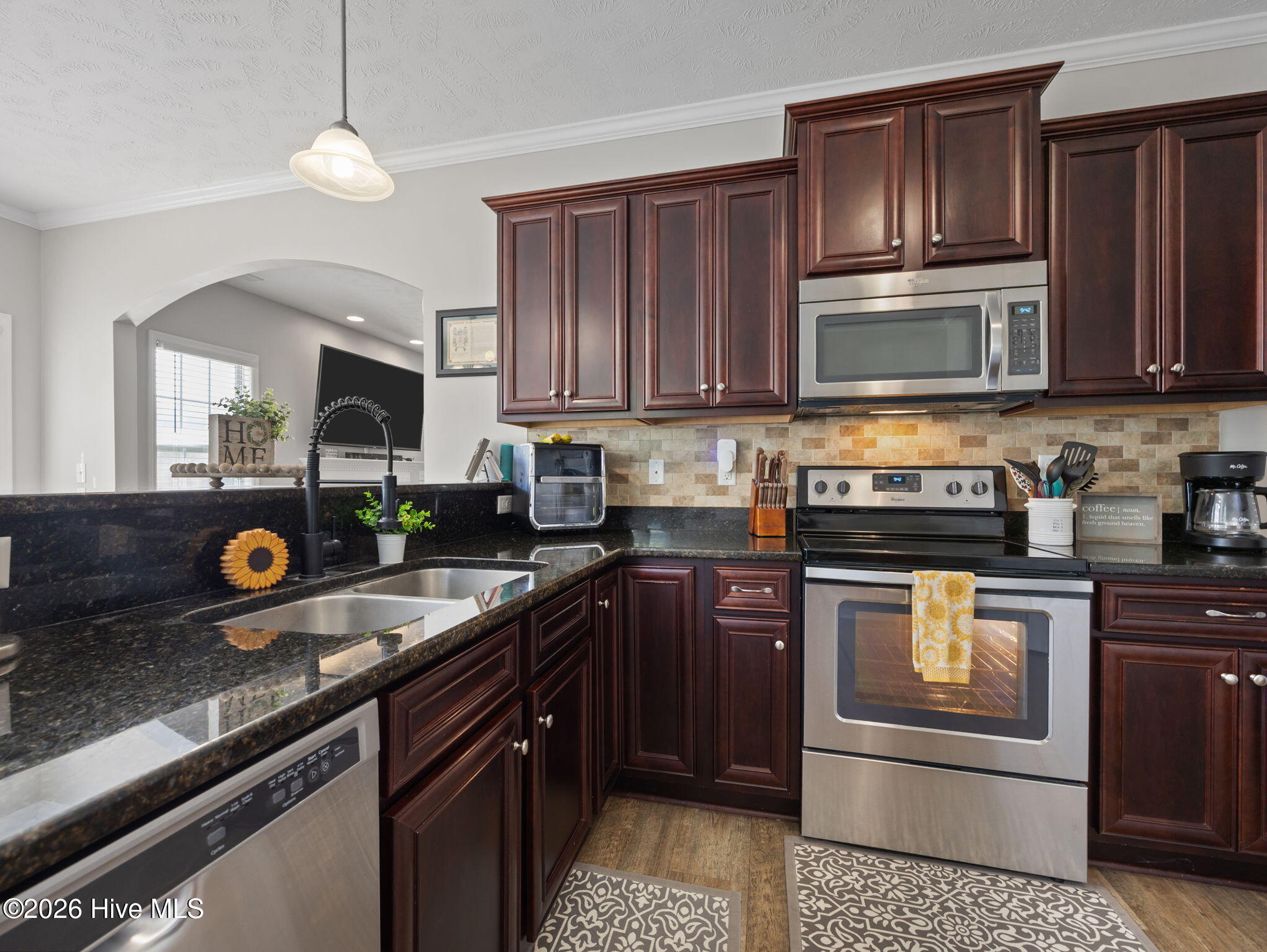 105 Sparrows Point Lane Jacksonville, NC 28540 - Photo 19 of 50 9-web-or-mls-105 Sparrows Point Ln. 16