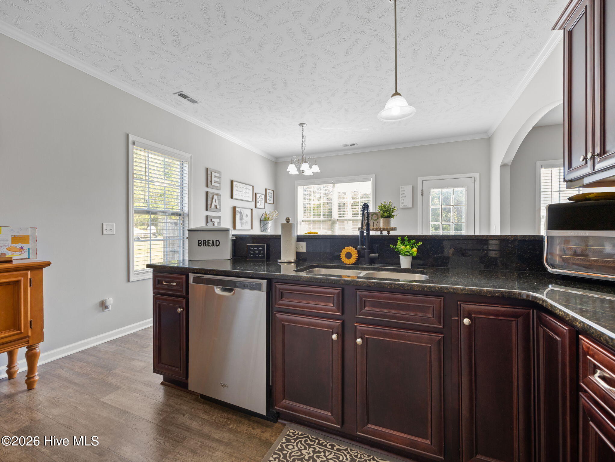 105 Sparrows Point Lane Jacksonville, NC 28540 - Photo 20 of 50 10-web-or-mls-105 Sparrows Point Ln. 19