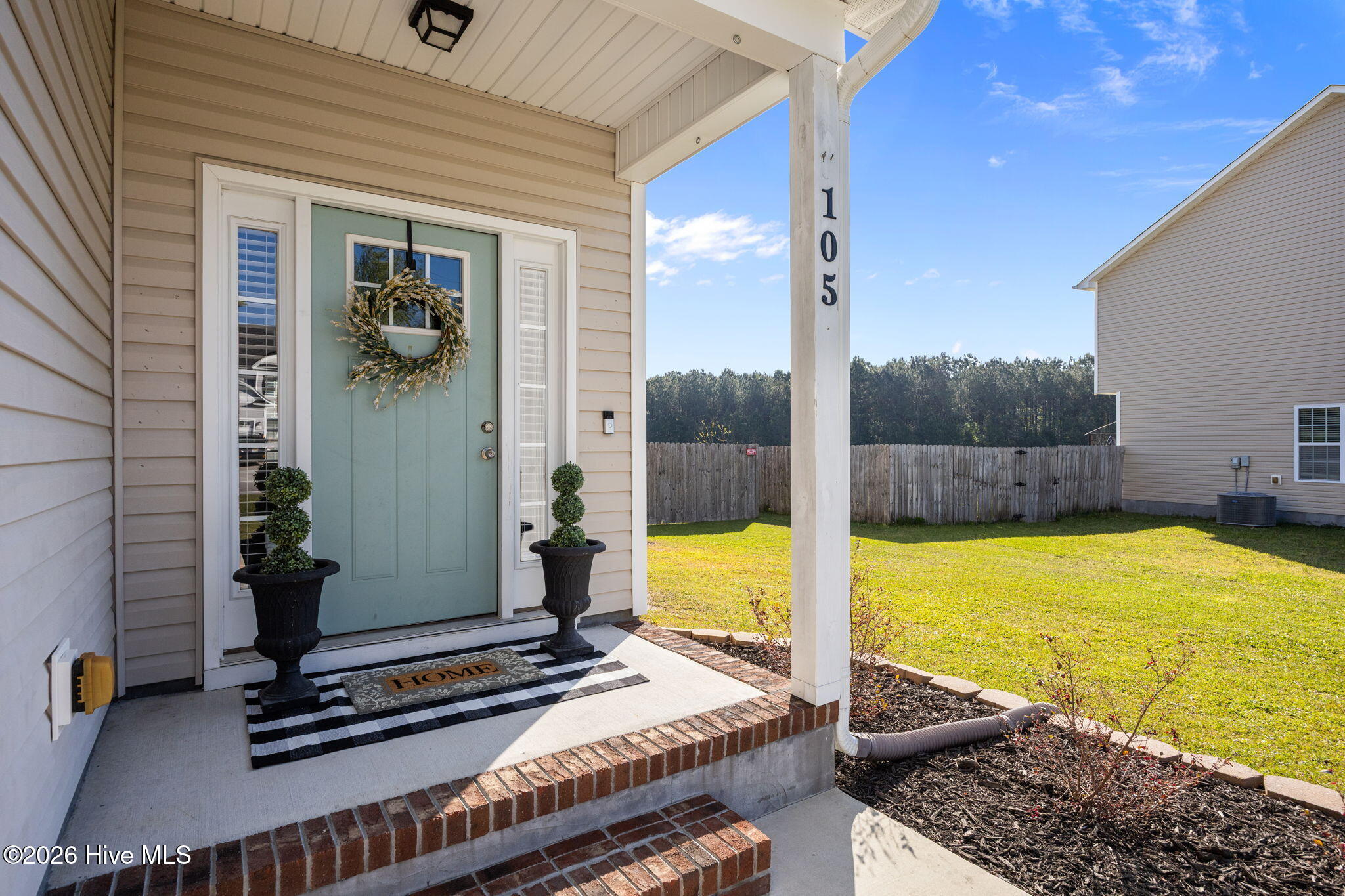 105 Sparrows Point Lane Jacksonville, NC 28540 - Photo 5 of 50 50-web-or-mls-105 Sparrows Point Ln. 109