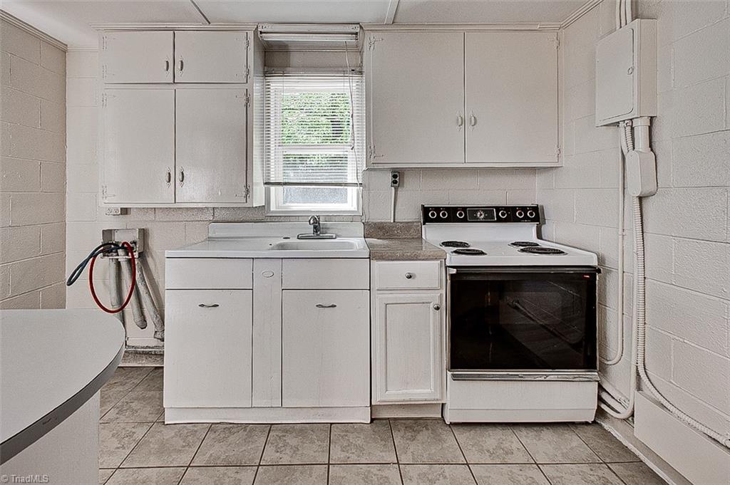 5416 Ferguson Road Liberty, NC 27298 - Photo 19 of 24 5420 Kitchen