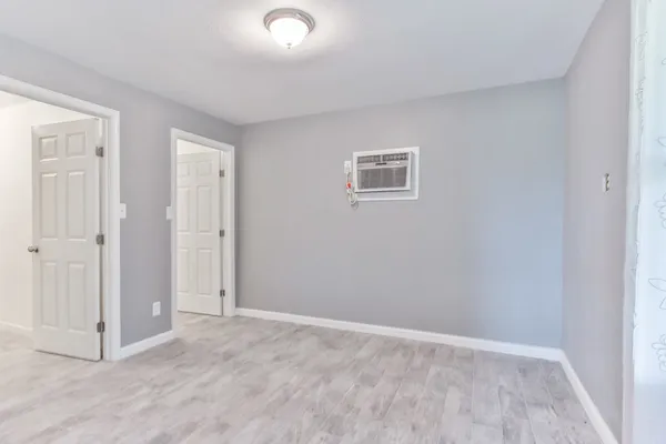 $3,000 | 23910 Farm To Market 362, Waller, TX 77484