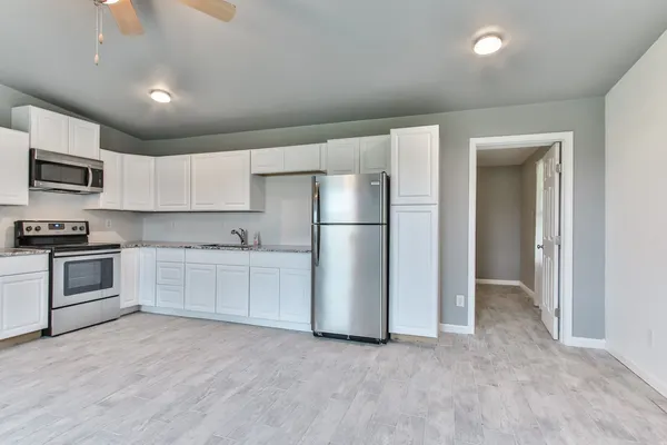 $3,000 | 23910 Farm To Market 362, Waller, TX 77484