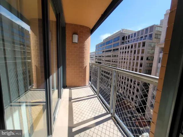 $3,600 | 631 D Street Northwest, Unit 733, Washington, DC 20004