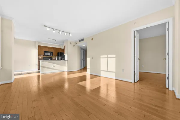 $3,500 | 631 D Street Northwest, Unit 733, Washington, DC 20004