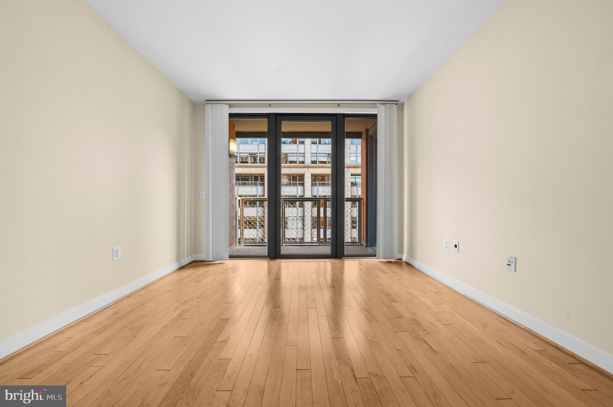 631 D Street Northwest, Unit 733 Washington, DC 20004 - Photo 29 of 100