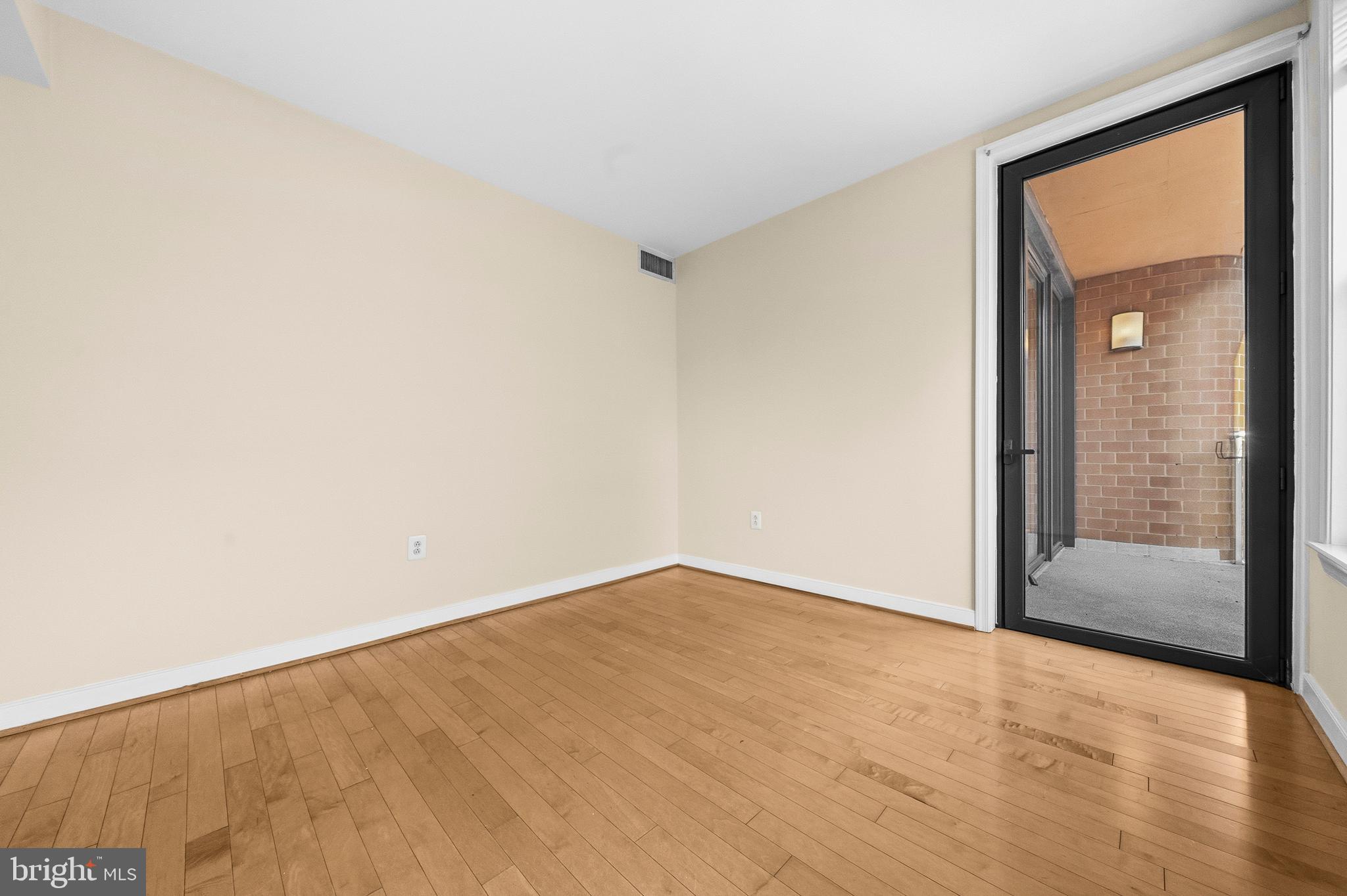 631 D Street Northwest, Unit 733 Washington, DC 20004 - Photo 34 of 100