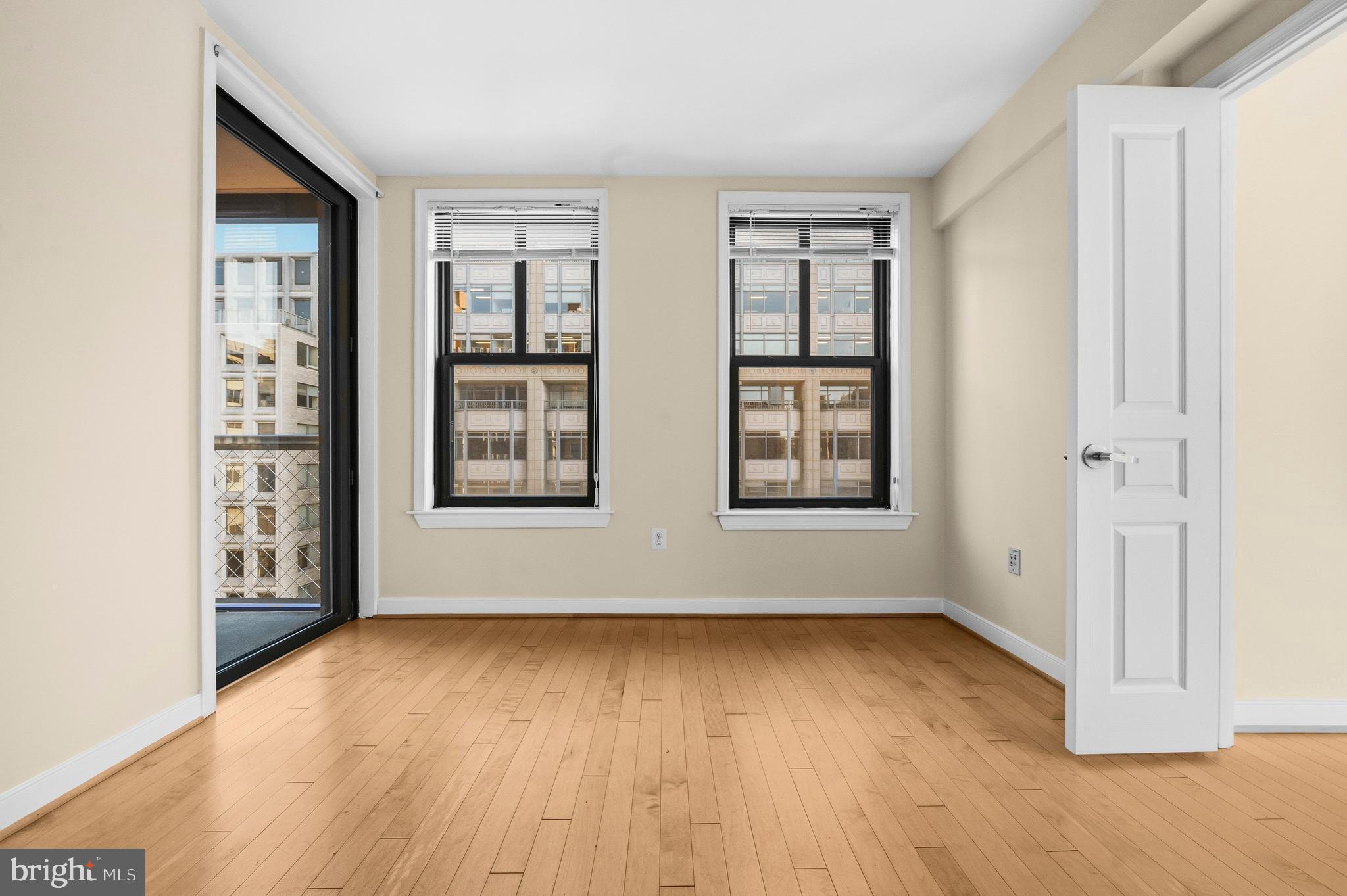631 D Street Northwest, Unit 733 Washington, DC 20004 - Photo 35 of 100