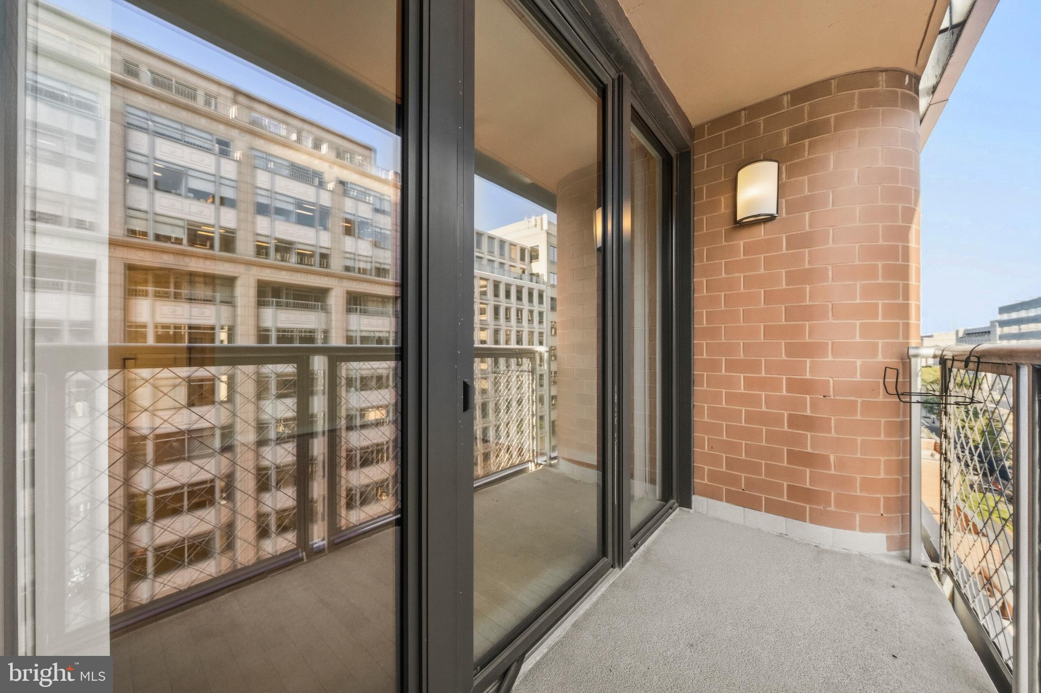 631 D Street Northwest, Unit 733 Washington, DC 20004 - Photo 37 of 100