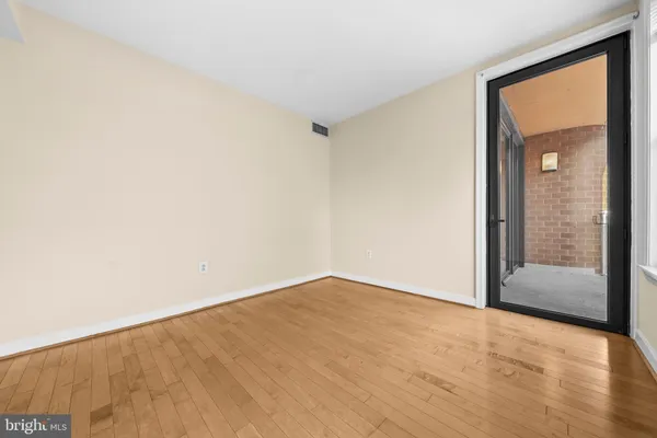 $3,500 | 631 D Street Northwest, Unit 733, Washington, DC 20004