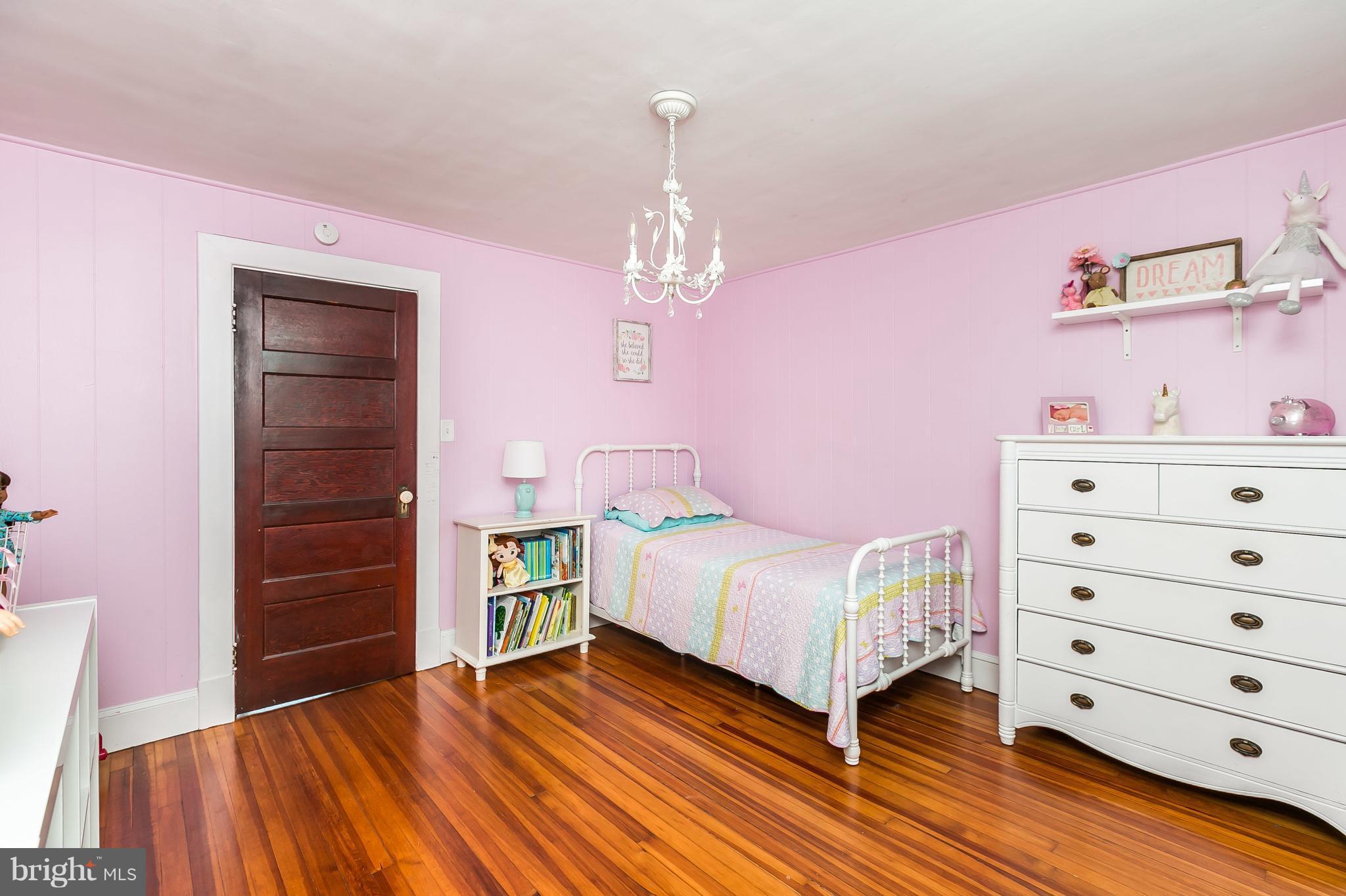 801 Woodsdale Road Baltimore, MD 21228 - Photo 14 of 29 Spacious 2nd Bedroom