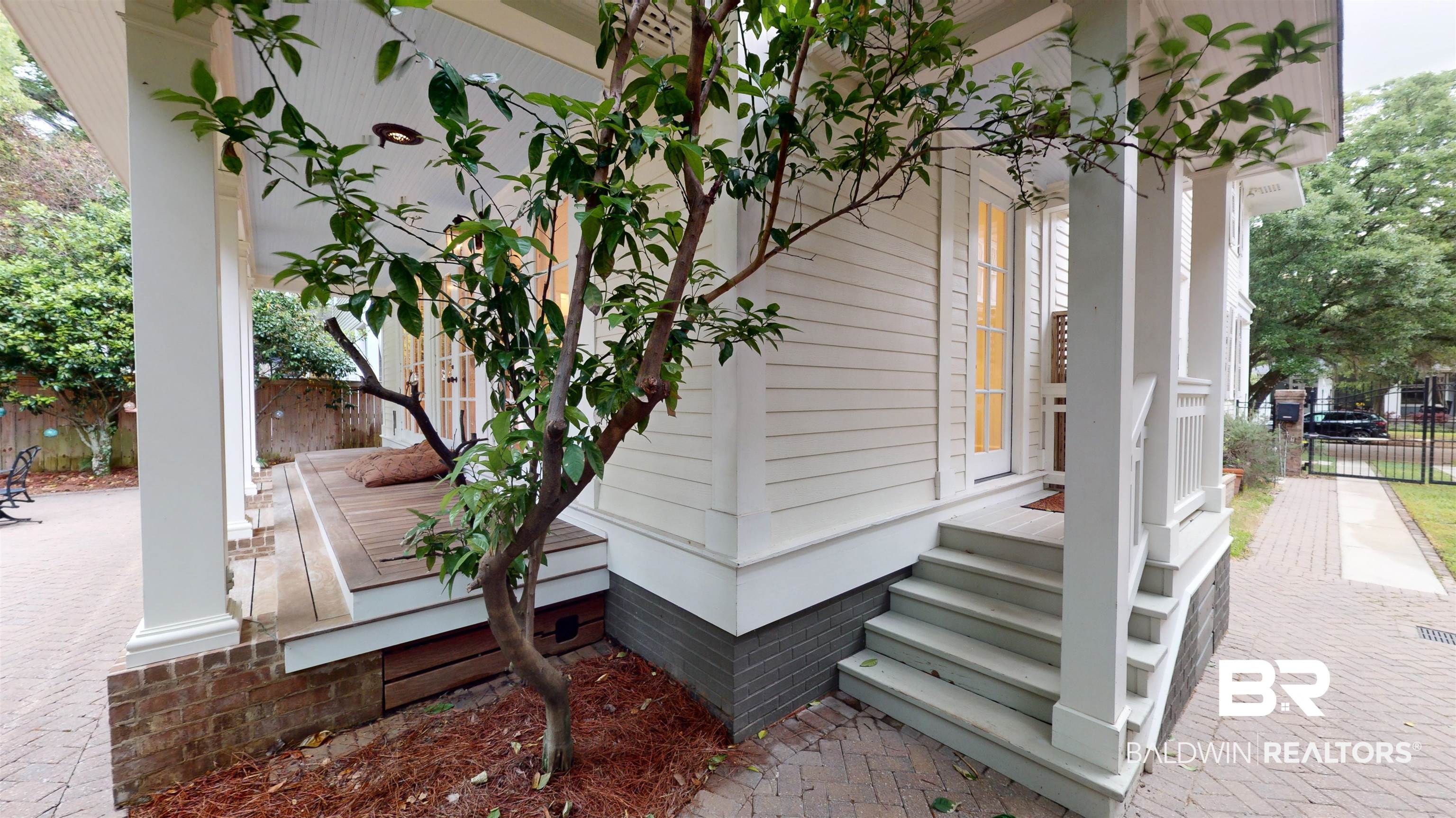 55 North Monterey Street Mobile, AL 36604 - Photo 43 of 45