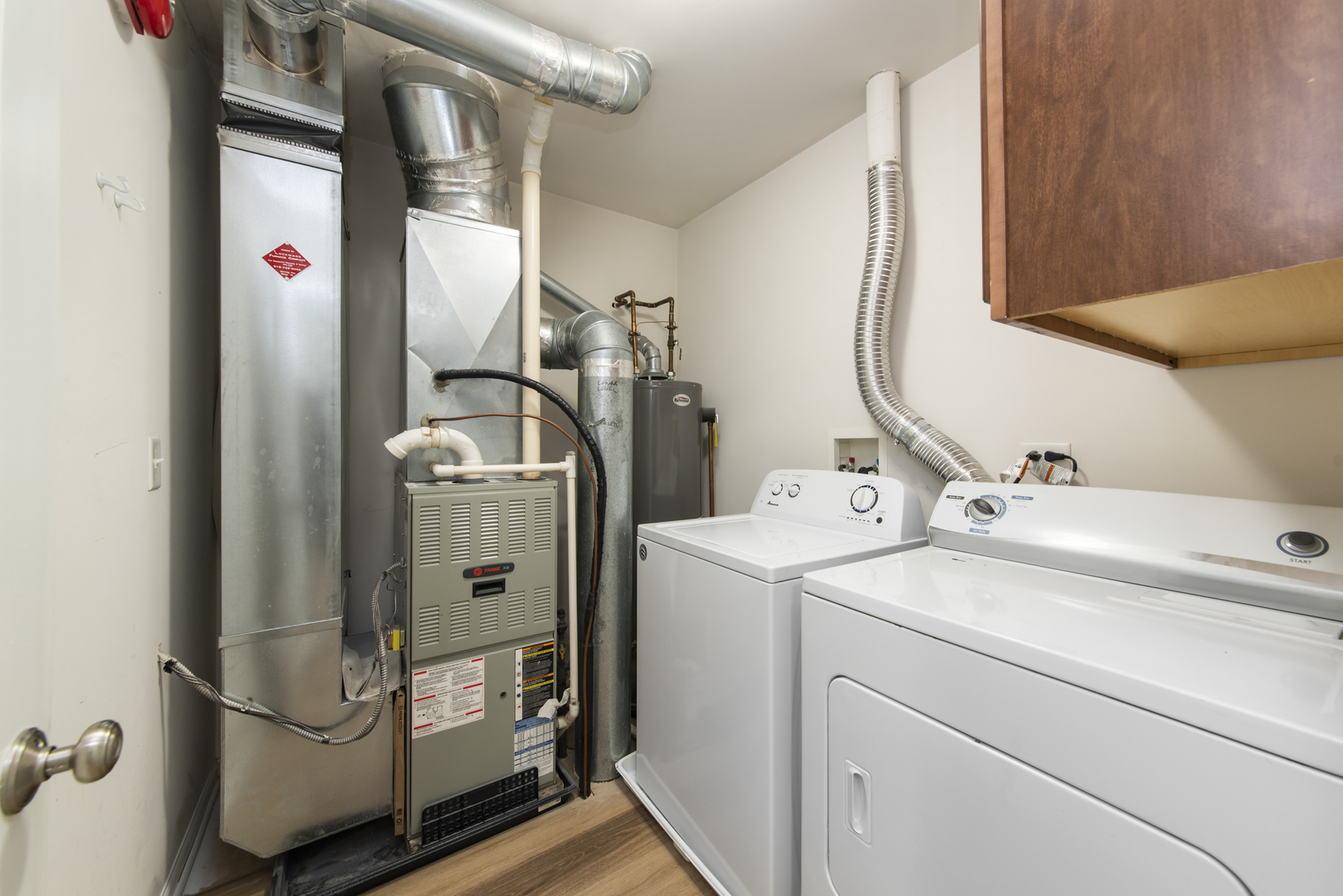 3721 Bailey Road Yorkville, IL 60560 - Photo 16 of 18 a utility room with dryer and washer