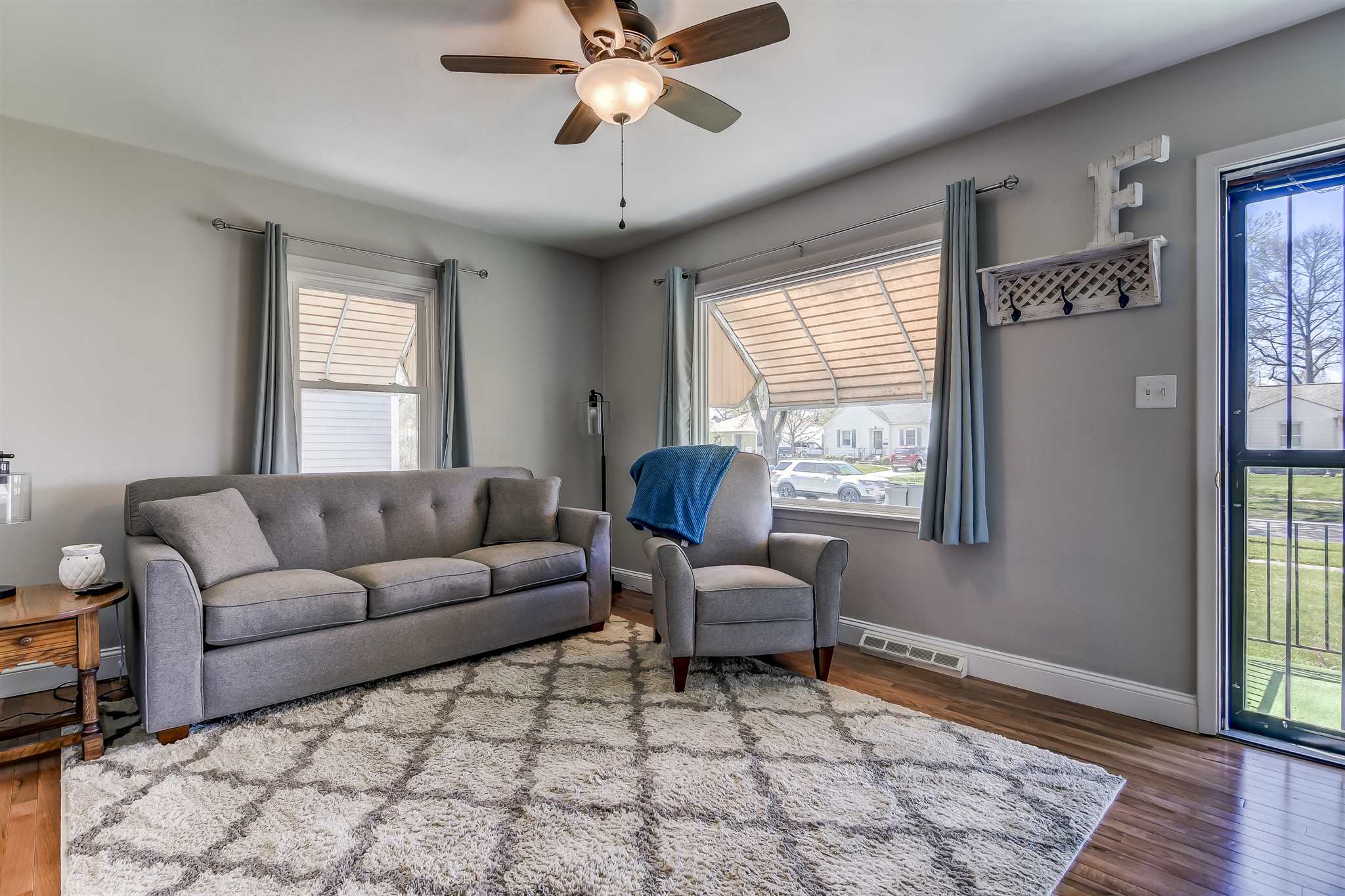 2520 South 4th Street Springfield, IL 62703 - Photo 2 of 21