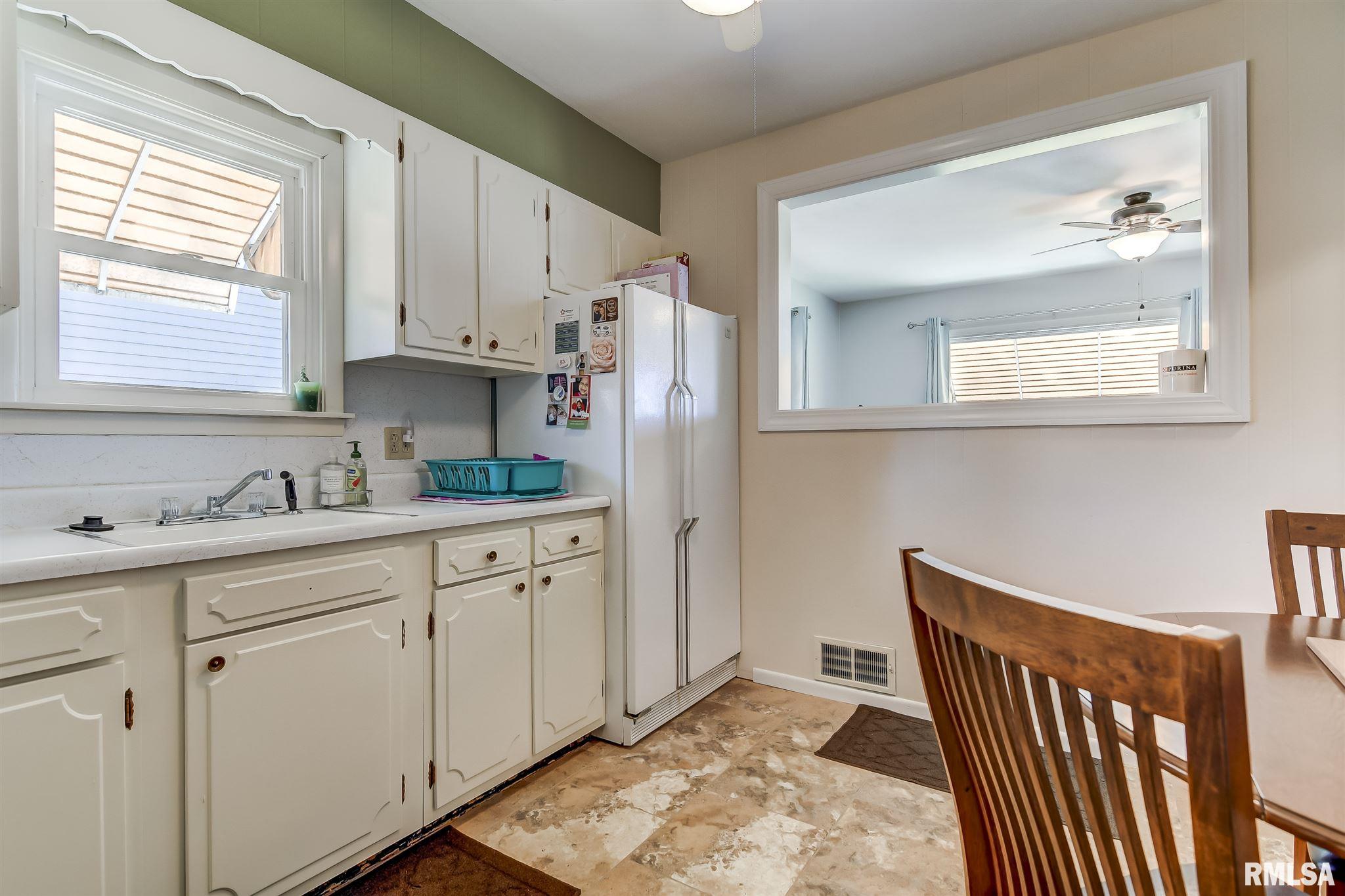 2520 South 4th Street Springfield, IL 62703 - Photo 6 of 21