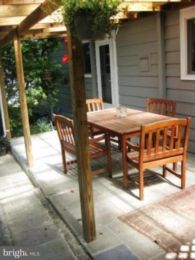 7024 Coventry Road Alexandria, VA 22306 - Photo 13 of 18 Patio