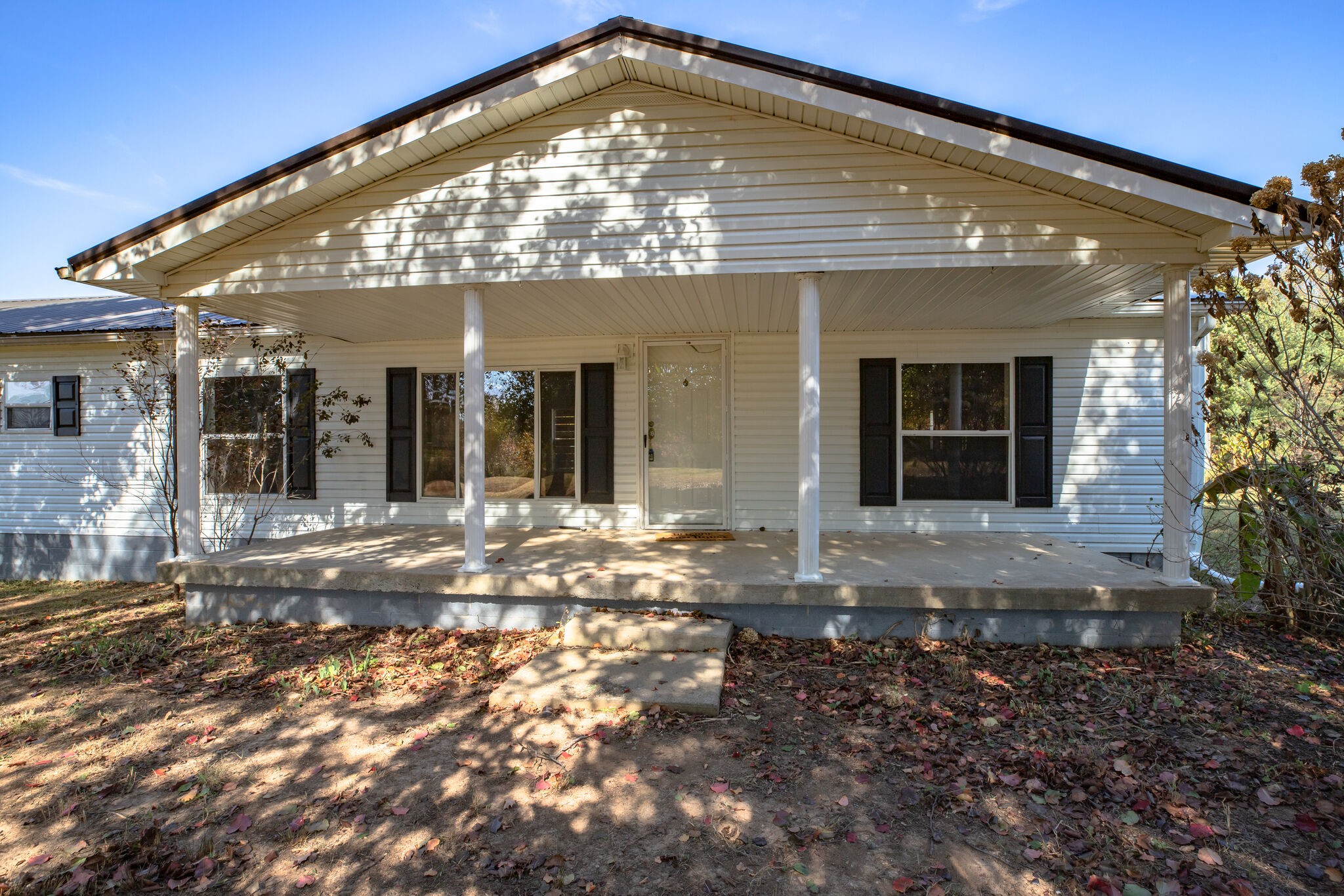 1287 Old Stage Road Dickson, TN 37055 - Photo 4 of 31 Gallery Image 4