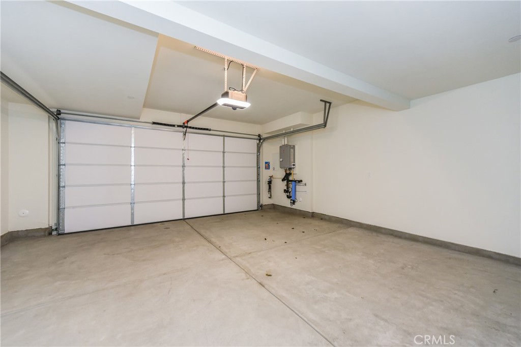 16432 Compass Avenue Tustin, CA 92782 - Photo 34 of 35