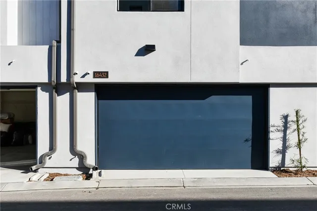 $4,750 | 16432 Compass Avenue, Tustin, CA 92782
