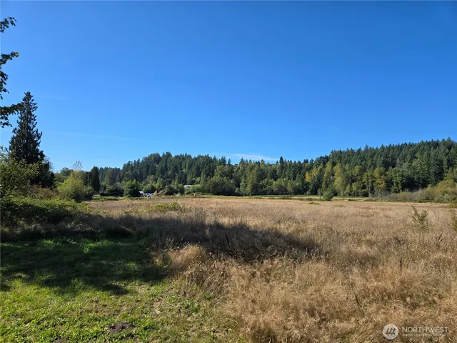a view of an outdoor space with a lake view