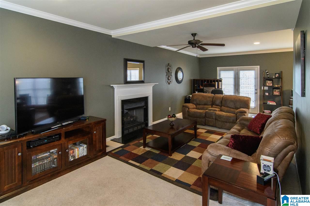 172 Chinaberry Lane Alabaster, AL 35114 - Photo 6 of 45