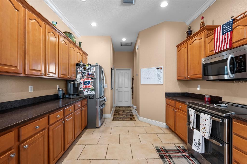 2430 Evenglow Avenue Spring Hill, FL 34609 - Photo 23 of 43