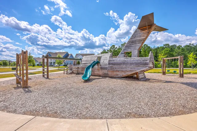 $429,900 | 81 Red Blf Street, Summerville, SC 29483