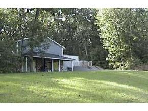 46 Wason Road Hudson, NH 03051 - Photo 4 of 9